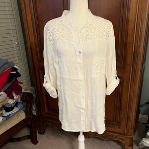EUC M Made In Italy White Lace Button Down Shirt, Medium